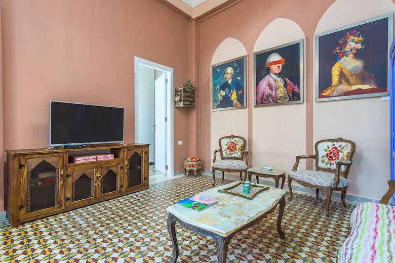 Hotel 961 Station Apartments In Mar Mikhael