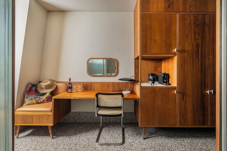 Hotel 1935