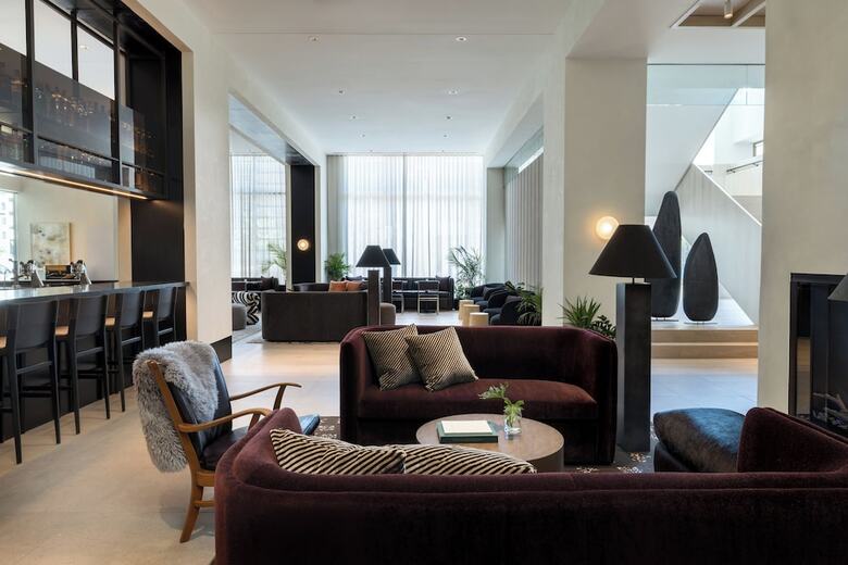 Kimpton Claret Hotel By Ihg