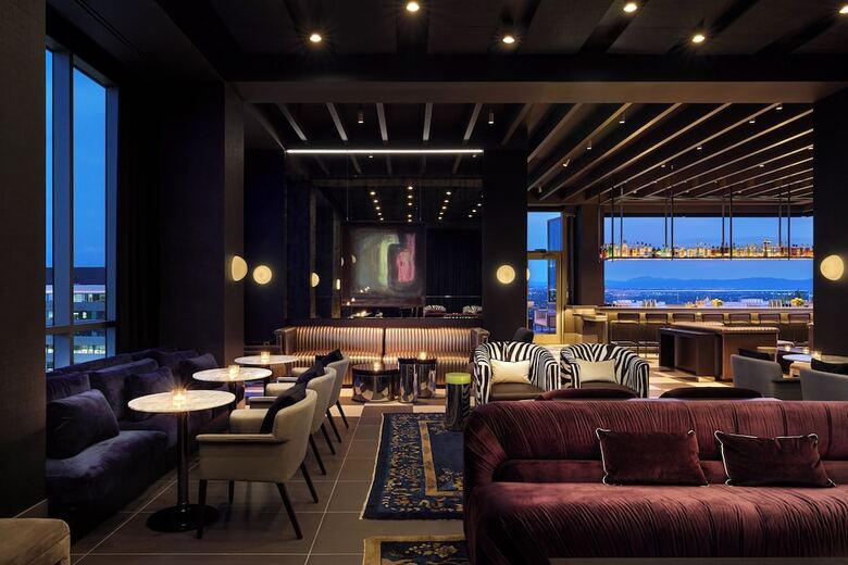 Kimpton Claret Hotel By Ihg