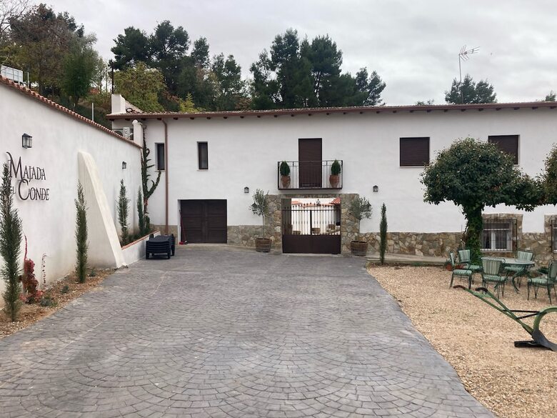 Bed & Breakfast Majada Del Conde