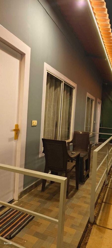 Hotel Vne Mira Resort