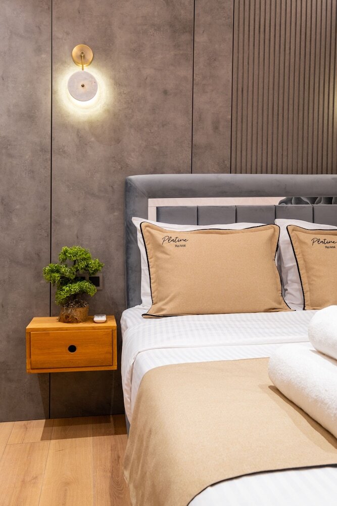 Hotel The Platine Plus Suite