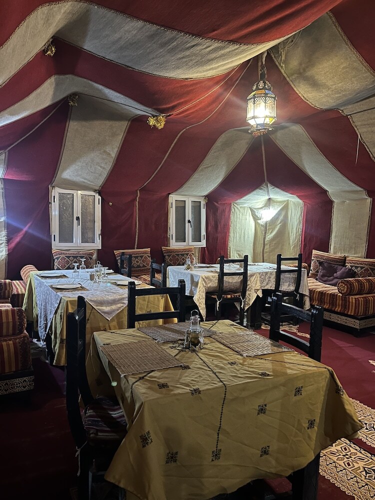 Bed & Breakfast Desert Sparrow Luxury Camp