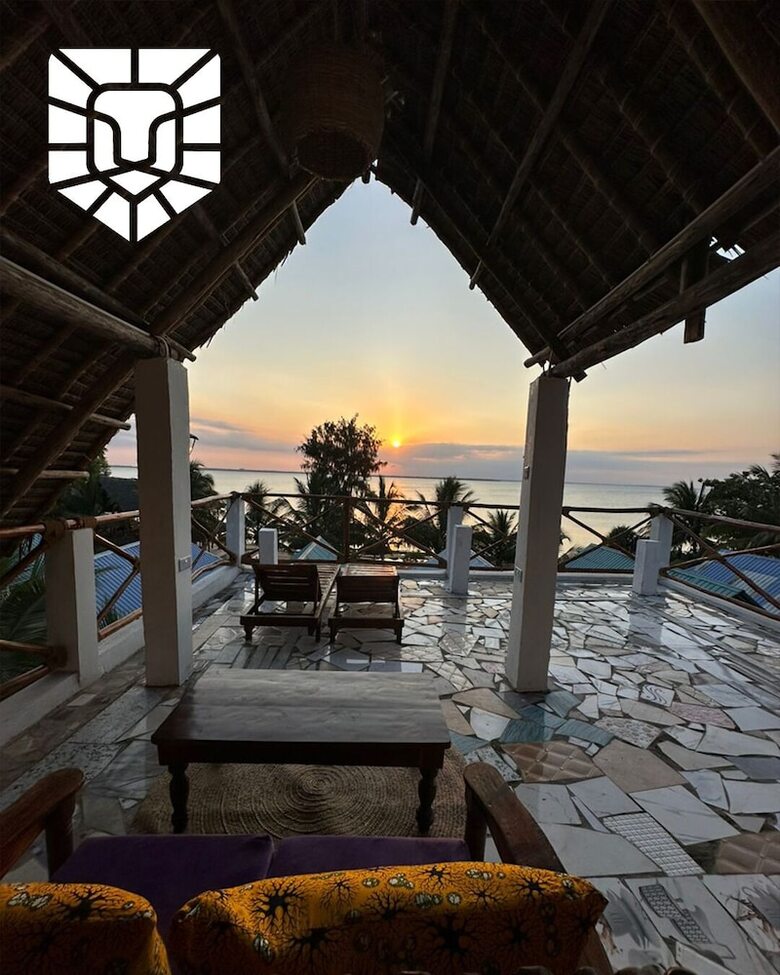 Asante Sana Beachfront Hotel