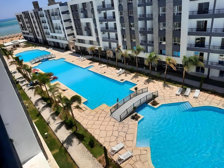 Hotel Fanadir Bay Suites&beach Resort