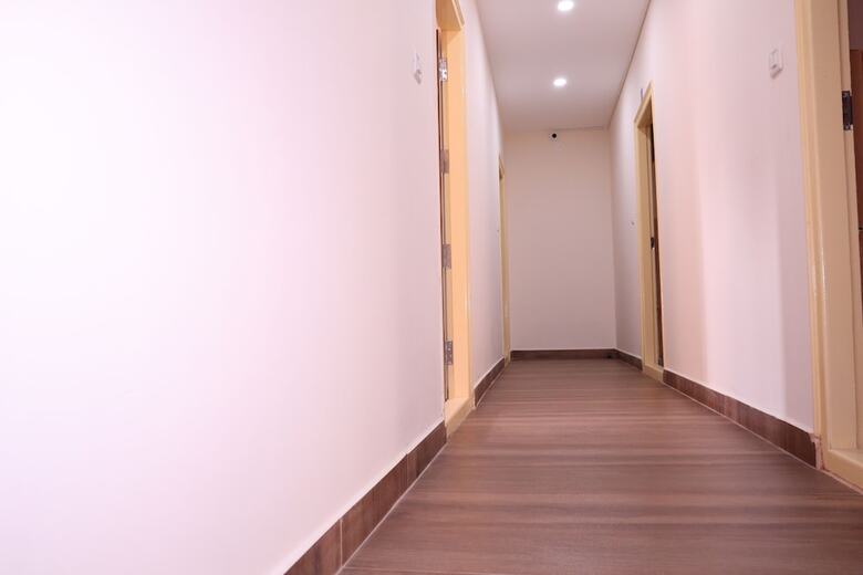 Hotel Smilestay Karanji Paradise