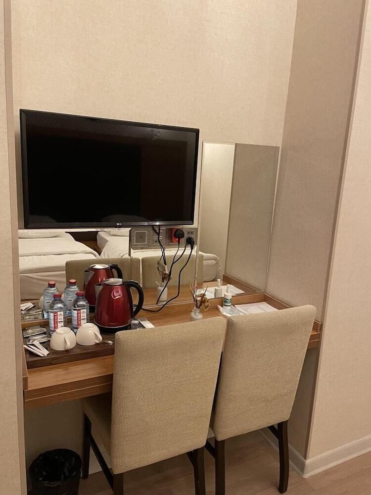 Solo Hotel