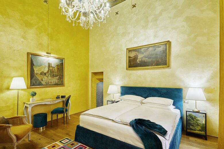 Palazzo Di Alcina-residenza D'epoca