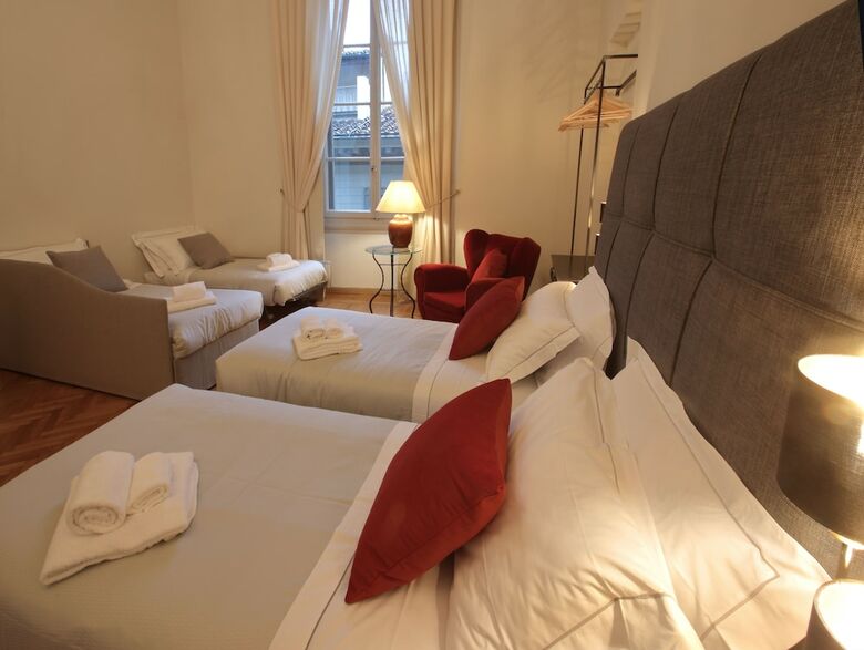 Corsini Tintori Guest House