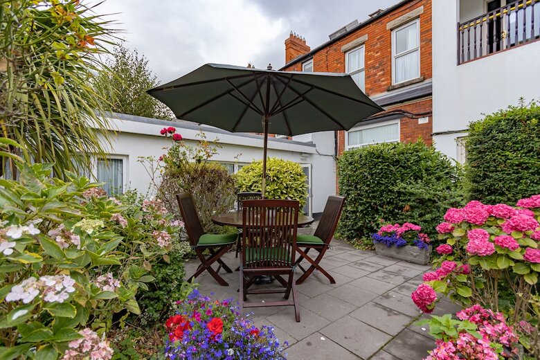 Egans Guest House