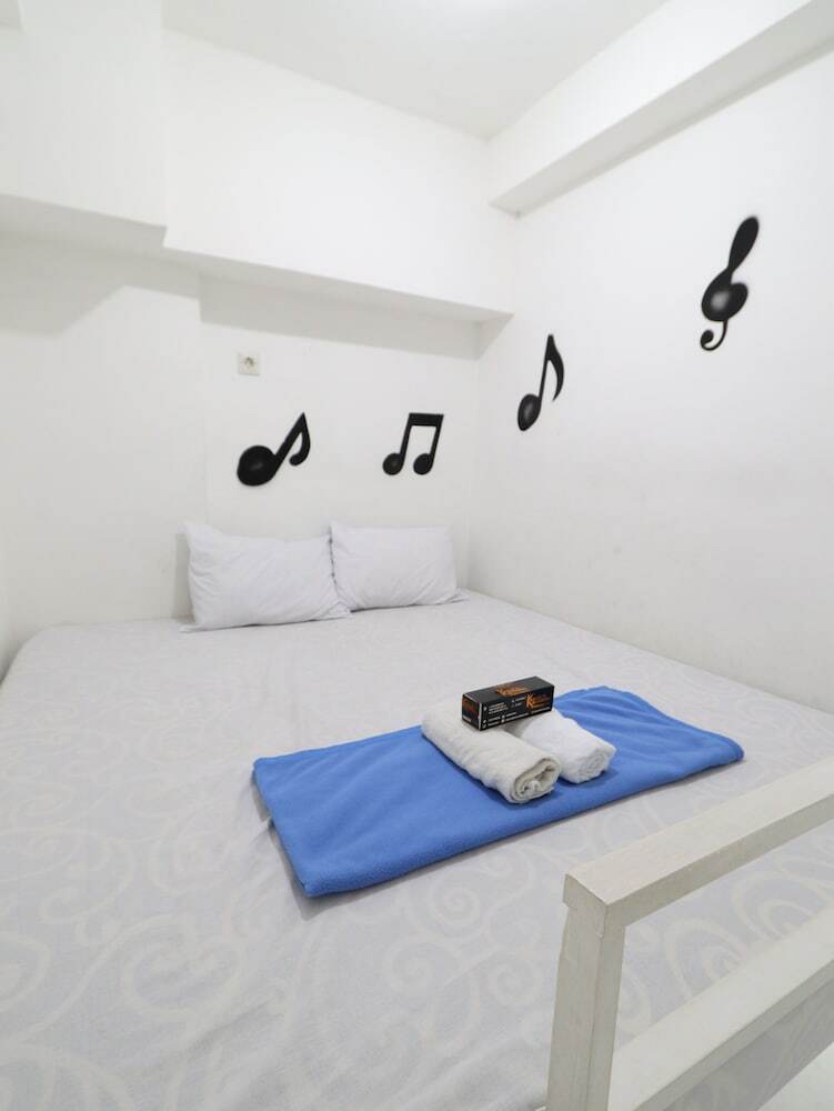 Hotel Kamar Keluarga Semanan Syariah