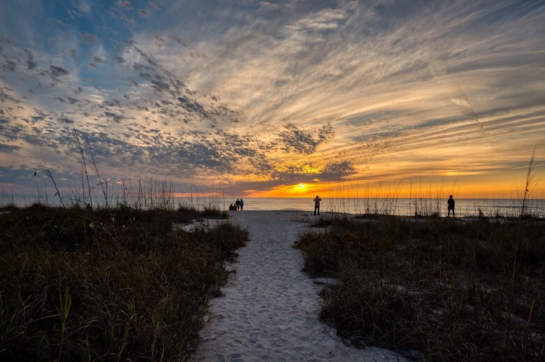Hotel Escape Coastal Resort On Casey Key