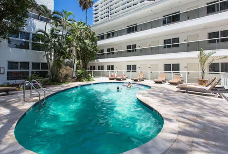 Premiere Hotel