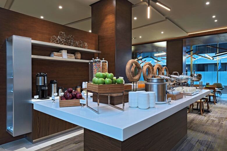Hotel Courtyard By Marriott Guatemala City