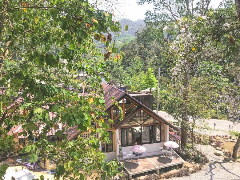 Hotel Goodvibes Cabins Chiang Mai