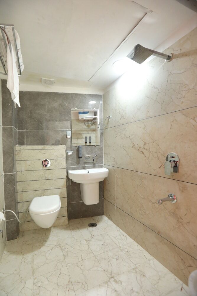 Hotel A Star - 50 Meter From Golden Temple