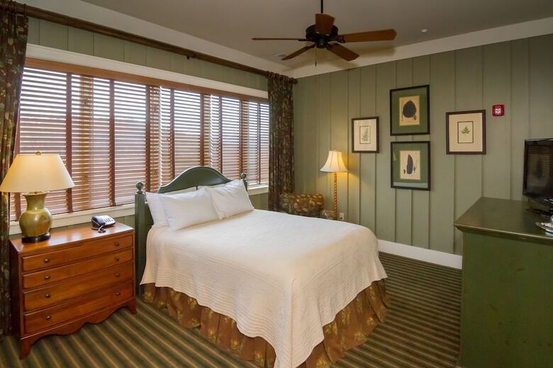 Hotel Bright's Creek Lodge