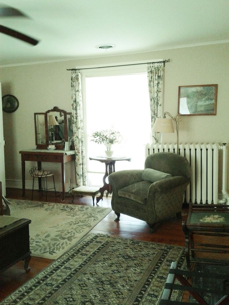 Bed & Breakfast The Boxley Place Inn