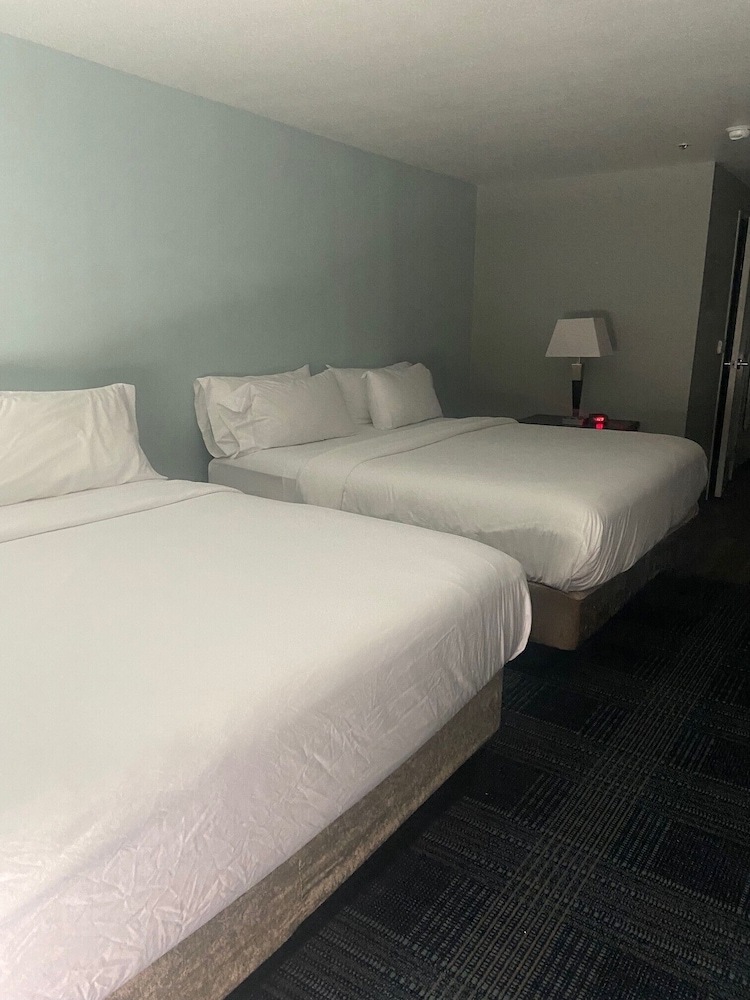 Extended Studio Hotel Ontario