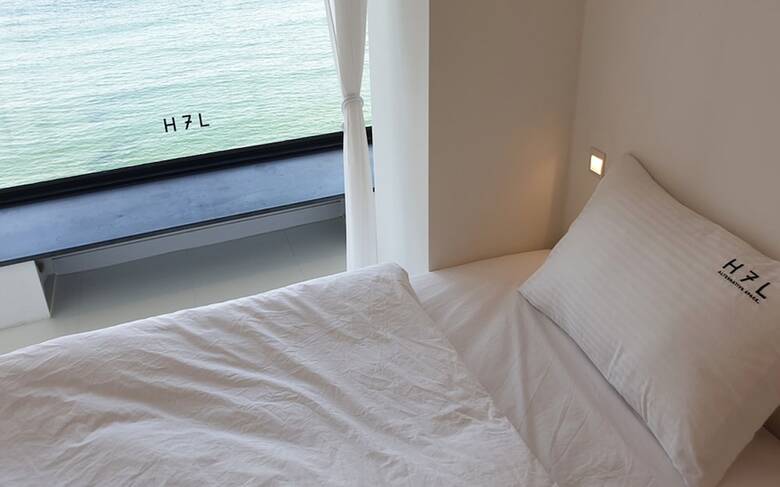 Hotel H7l
