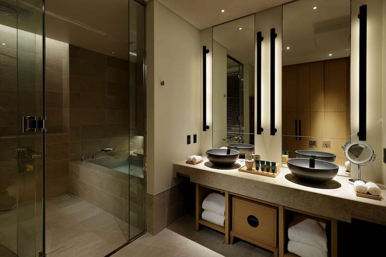Roku Kyoto, Lxr Hotels & Resorts