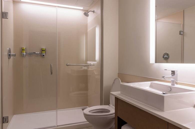 Hotel Element St. Louis Midtown