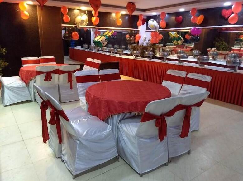 Hotel White Castle
