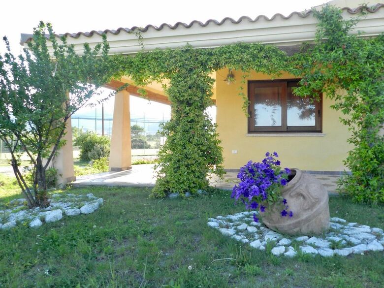 Hotel Family Rooms Budoni