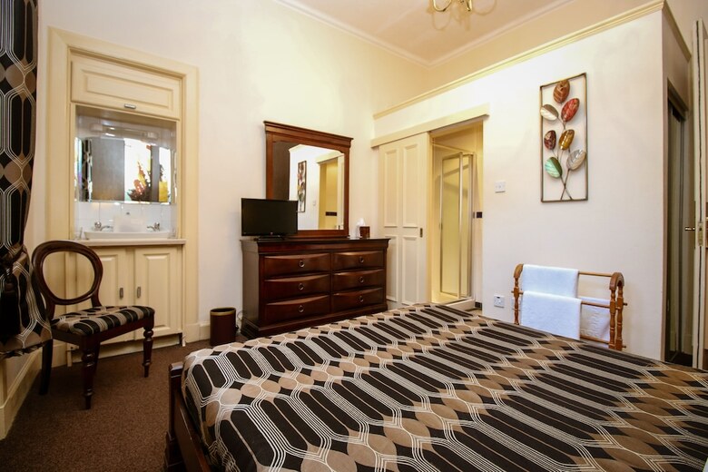 Glasgow Guest House