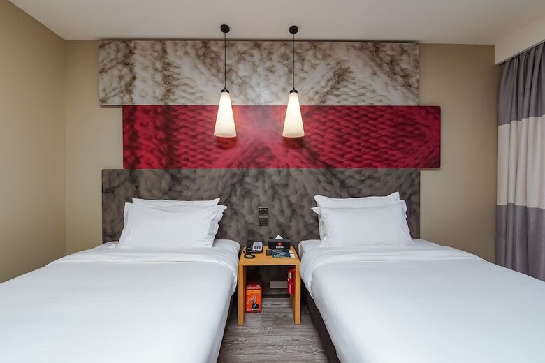 Ibis Suzhou Sanxiang Road Hotel