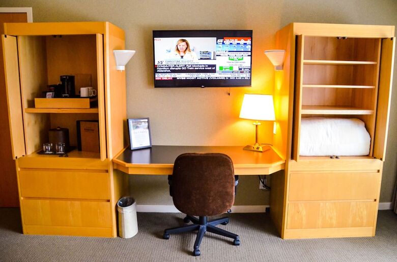 Kingbridge Conference Centre & Hotel