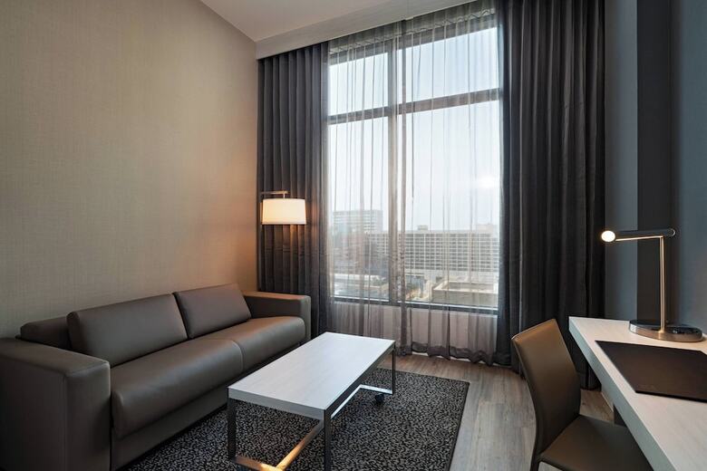 AC Hotel Fort Worth Downtown