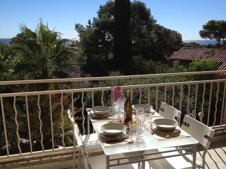 Hotel H�tel Et Studios Les Amandiers
