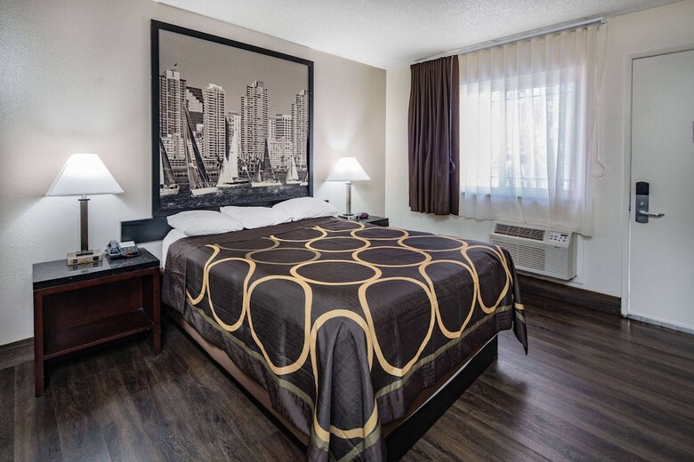 Super 8 By Wyndham San Diego Hotel Circle