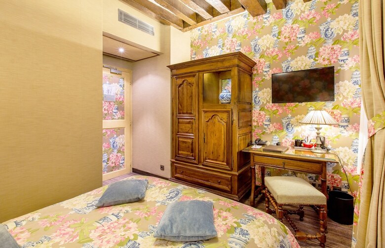 Hotel H�tel Left Bank Saint Germain