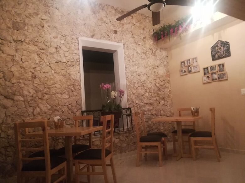 Hotel Virreyes
