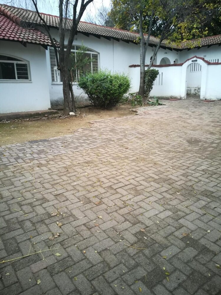 Fourways Boarding Lodge