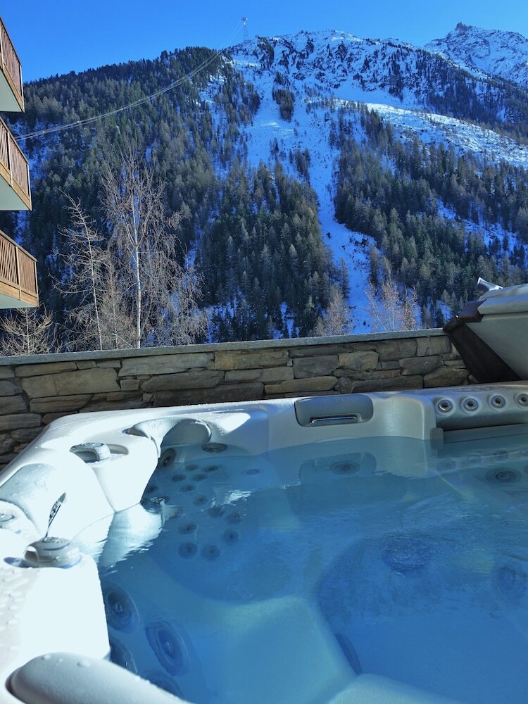 Hotel Chalet Les Rah�s Grimentz