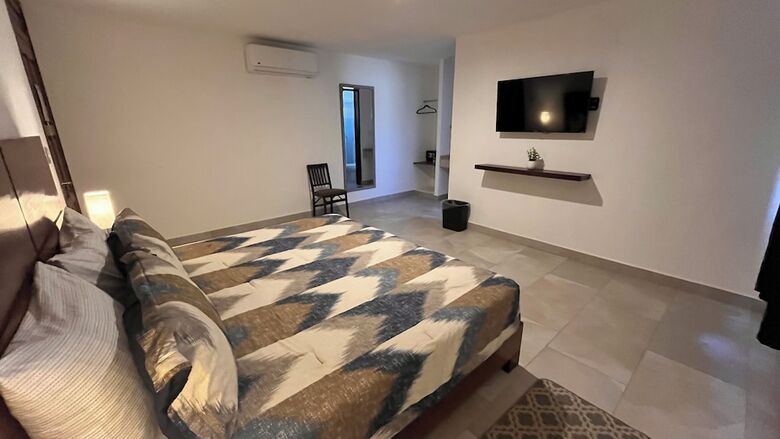 Pedernal Hotel