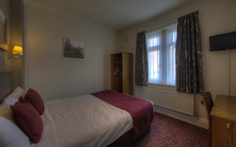 Royal Hotel By Greene King Inns