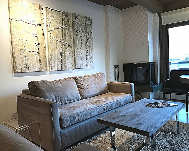 Aparthotel Aspen Square Condominium Hotel