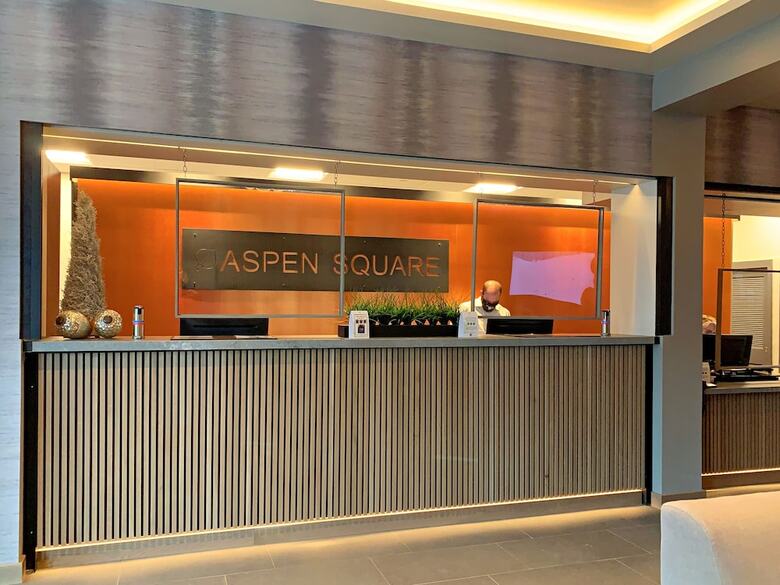 Aparthotel Aspen Square Condominium Hotel