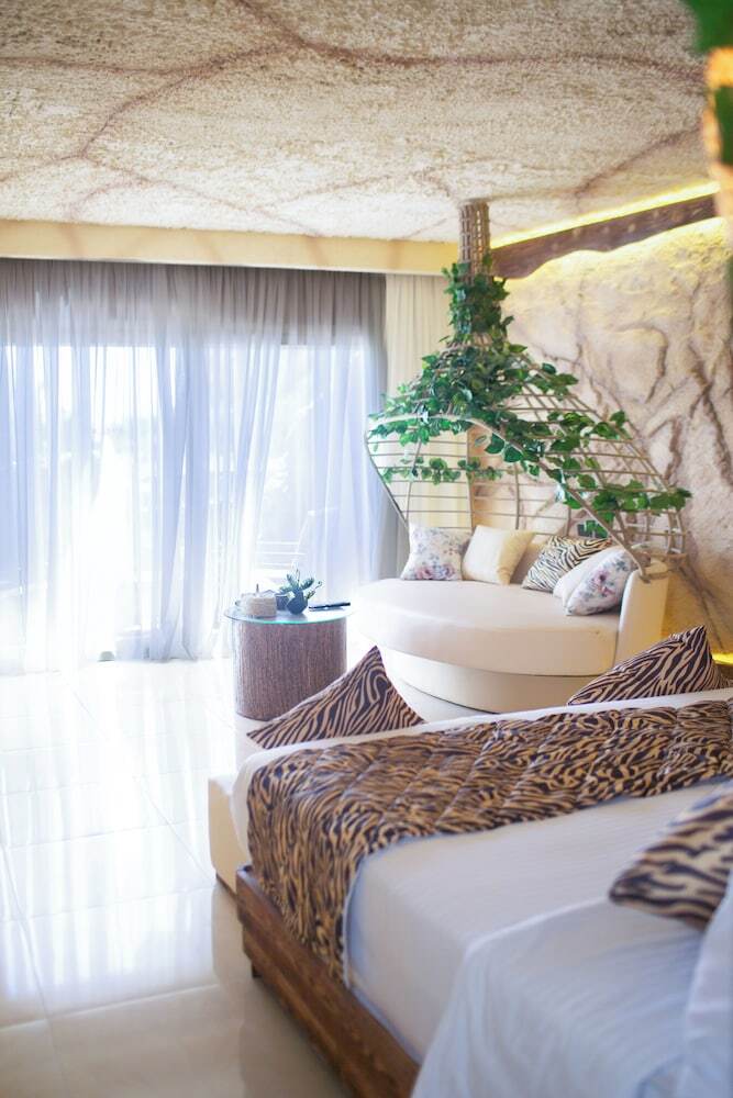 Caves Beach Resort Hurghada - Adults Only - All Inclusive