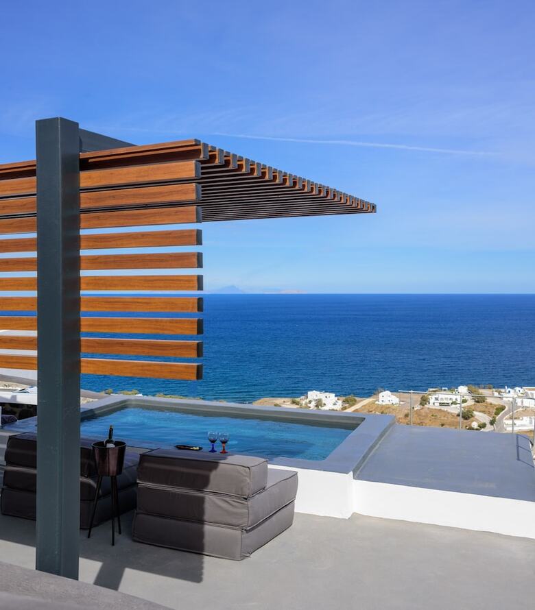 Lf Suites & Villas