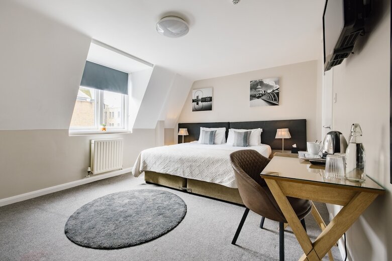 Hotel The Borough
