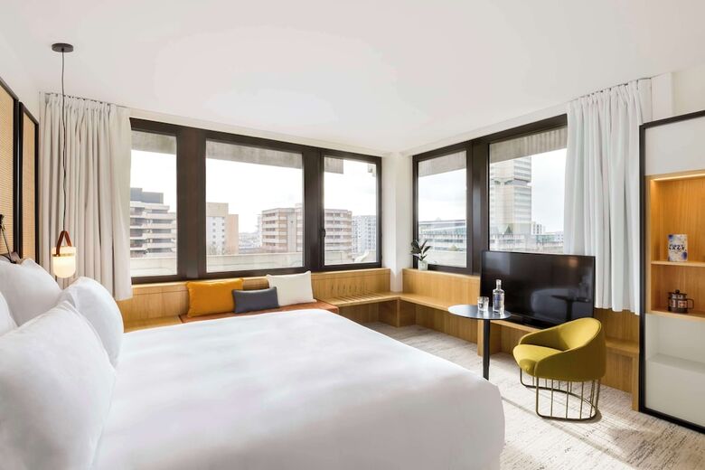 Hotel Firstname Bordeaux - Part Of Jdv By Hyatt