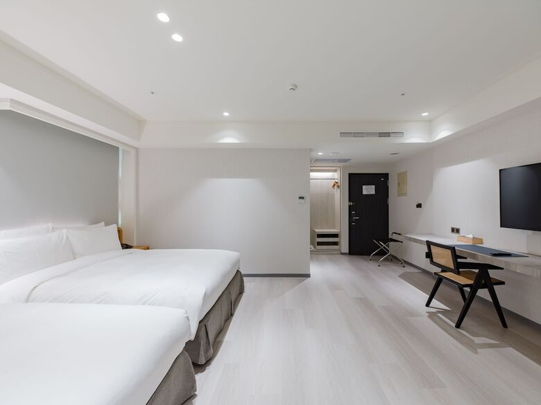 Dahu Park Hotel
