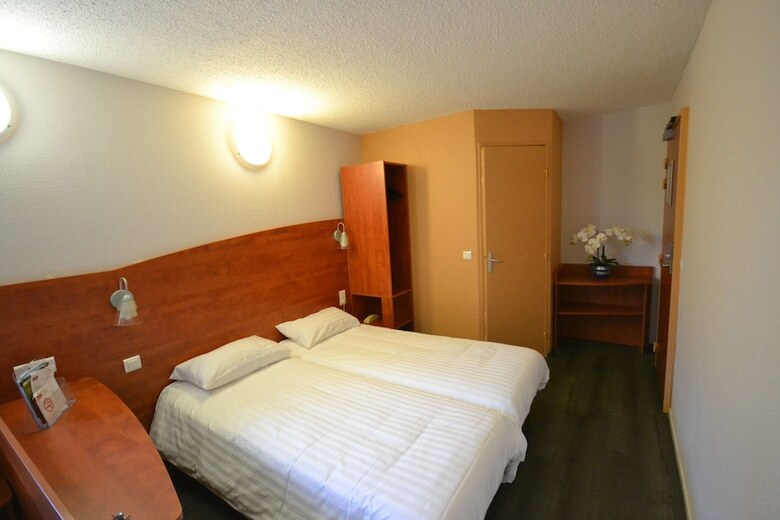 Best Hotel Paris Sud - Grigny