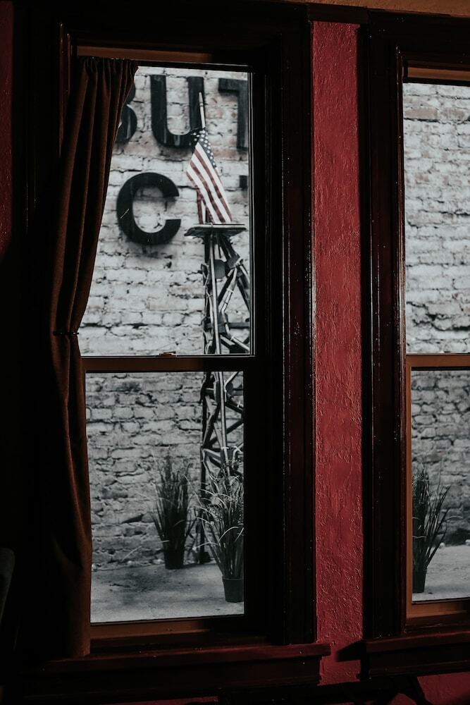 The Miner's Boutique Hotel